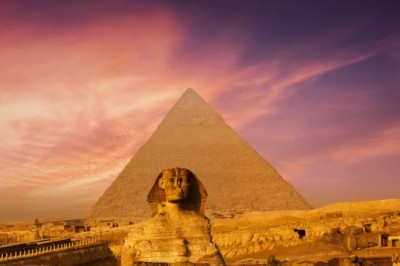 The Fascinating Secrets and Mysteries of the Pyramids of Giza
