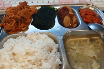 A Lunch Experience at the PC Room: Worth the Price?